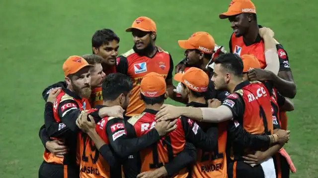 आईपीएल 14वां सीजन: पंजाब किंग्स ने सनराइजर्स हैदराबाद को 5 रन से हराया In the second match of the day in IPL on Saturday, Punjab Kings defeated Sunrisers Hyderabad (SRH) by 5 runs. Hyderabad team was chasing