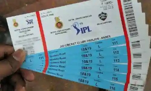 आज से शुरू हो गई आईपीएल टिकट की बिक्री, ऐसे खरीदें टिकट Now only three days are left for IPL 2021 to start. For the matches to be held in the UAE, fans have already been allowed to come
