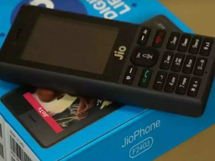 जियो का नया ऑफर, सिर्फ ₹500 में ले सकते है Jio का नया स्मार्टफोन Jio company has come up with a new offer for its customers. Under which the new smartphone of Jio can be purchased from September 10.