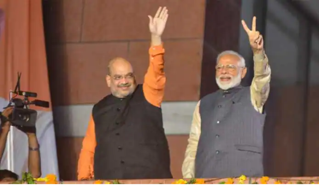 पीएम नरेंद्र मोदी और गृह मंत्री अमित शाह ने हिंदी दिवस की दीं शुभकामनाएं