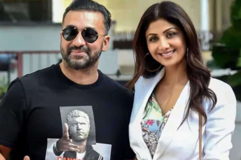 पति राज कुंद्रा के बारे में सवाल करने पर नाराज हुई शिल्पा, बोलीं- मैं राज कुंद्रा हूं क्या? Bollywood actress Shilpa Shetty has been in the discussion about her husband Raj Kundra these days, ever since Raj Kundra's