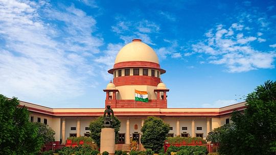 सुप्रीम कोर्ट ने खारिज छात्रों की अर्जी, कब होंगे NEET UG की परीक्षा The Supreme Court on Monday refused to defer the National Eligibility-cum-Entrance Test (NEET-UG), saying it does not want to interfere