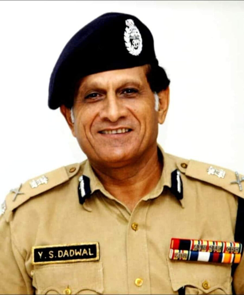 दिल्ली पुलिस के पूर्व कमिश्नर डडवाल का निधन For the last few years, such IPS officers are being posted on the post of commissioner in Delhi Police who prove to be professionally weak