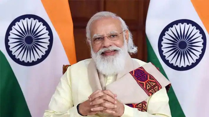 SCO समिट में बोले पीएम मोदी, एससीओ को कट्टरपंथ और अतिवाद से लड़ने की एक साझा रणनीति तैयार करनी चाहिए Prime Minister Narendra Modi on Friday termed lack of peace, security and trust as the biggest challenge in the region, saying that