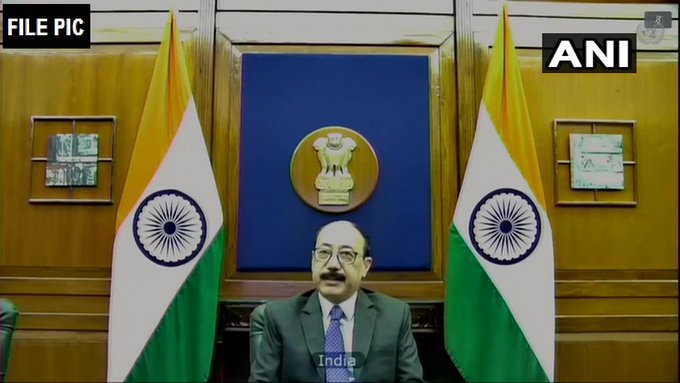सीमावर्ती क्षेत्रों में शांति बनाए रखने के लिए चीन को भारत ने दी कड़ी चेतावनी India has once again given a stern warning to China regarding the border dispute. Foreign Secretary Harsh Vardhan Shringla