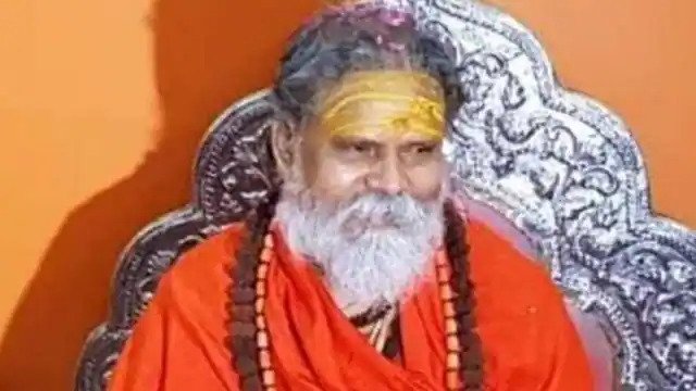 All in the Shodashi rituals and rituals of Mahant Narendra Giri, president of the Akhil Bharatiya Akhara Parishad, the highest organization