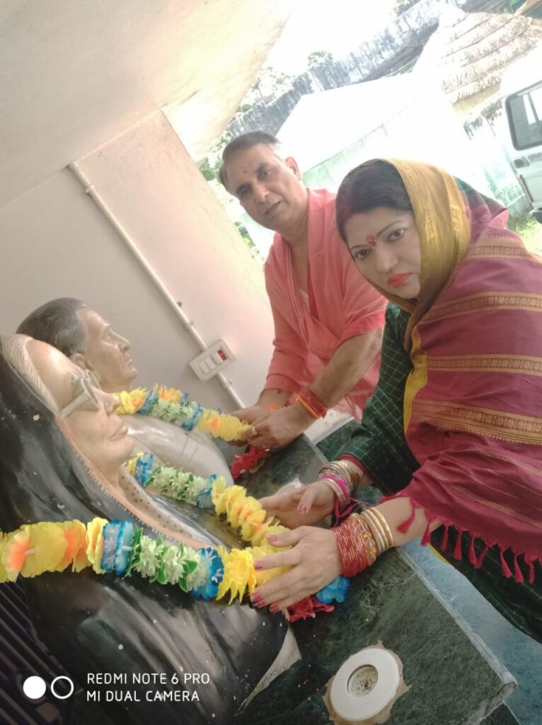 पूज्य बाबूजी से “गरीबों की सच्ची सेवा करने की प्रेरणा” मिली- ए पी पाठक