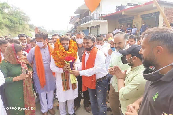 स्किल इंडिया दे रहा युवाओं को रोजगार के अवसर- केंद्रीय मंत्री अनुराग सिंह ठाकुर Union Minister of India Anurag Singh Thakur said this as a keynote speaker in the youth conference program of Bharatiya Janata Yuva Morcha