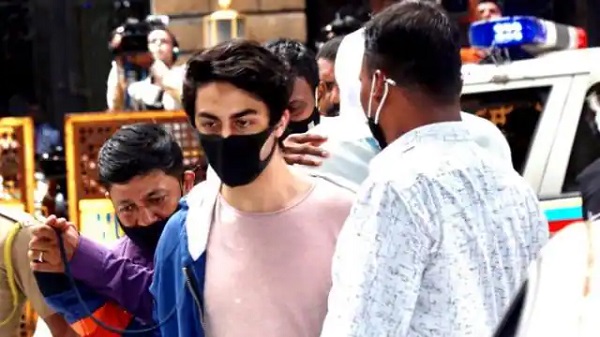 क्रूज ड्रग्स केस में आर्यन खान को NDPS कोर्ट से भी नहीं मिली जमानत The bail application of Aryan, son of actor Shahrukh Khan, arrested in the cruise drugs case, has been rejected even today.