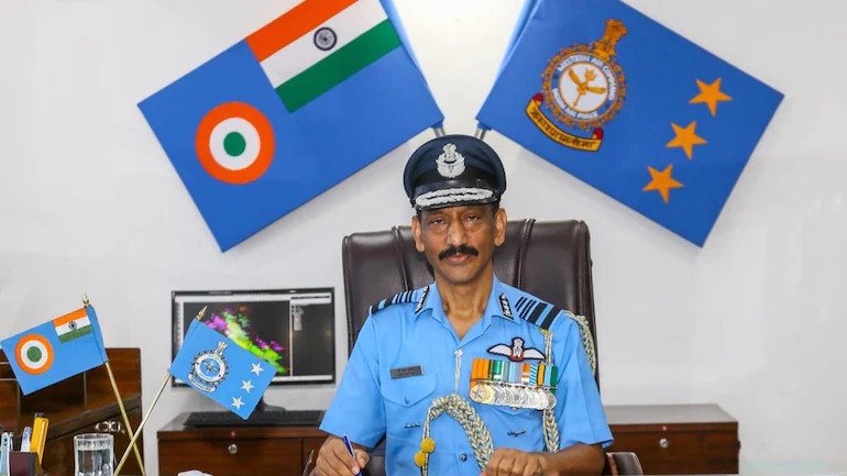 एयर मार्शल बीआर कृष्णा ने सीआईएससी का कार्यभार संभाला