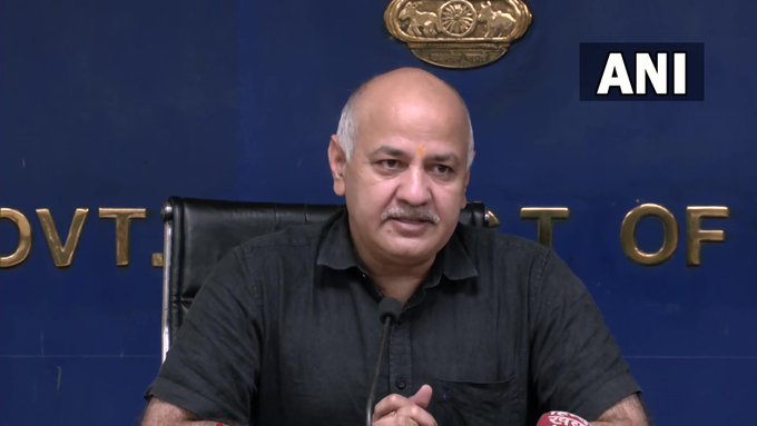 दिल्ली सरकार ने कोरोना प्रोटोकाल के साथ सार्वजनिक रूप से छठ पूजा मनाने के लिए दी इजाजत After the decrease in the cases of corona in the country's capital Delhi, permission has been given to celebrate Chhath Puja in public