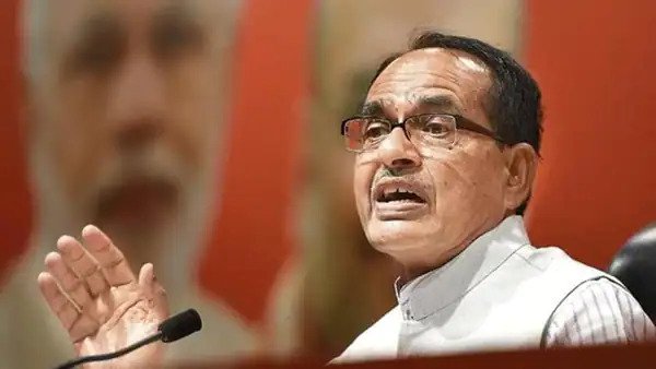 मध्य प्रदेश सरकार का बड़ा ऐलान- किसानों को सस्ते में मिलेगी बिजली The Madhya Pradesh government has talked about giving relief to the farmers in the state from the shortage of electricity. Farmers
