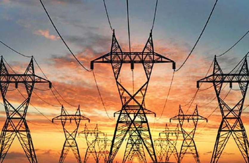 केंद्र सरकार ने राज्यों को दी चेतावनी- राज्य सरकारें केवल अपने उपभोक्ताओं को दे बिजली There is increasing concern about the power crisis in the country. The central government is holding meetings regarding the power crisis.