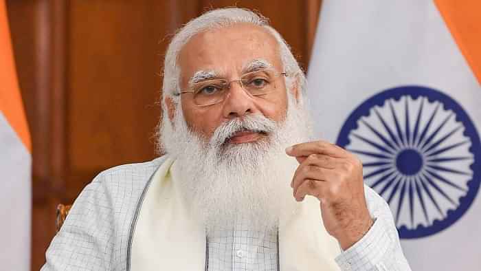 व्यंग्य: मोदी -शाहरुख़ संवाद !!!! Ring rang on Modiji's personal phone.The number was from Mumbai..., so Modiji picked it up...,"Nannan..., Namaste Modiji...