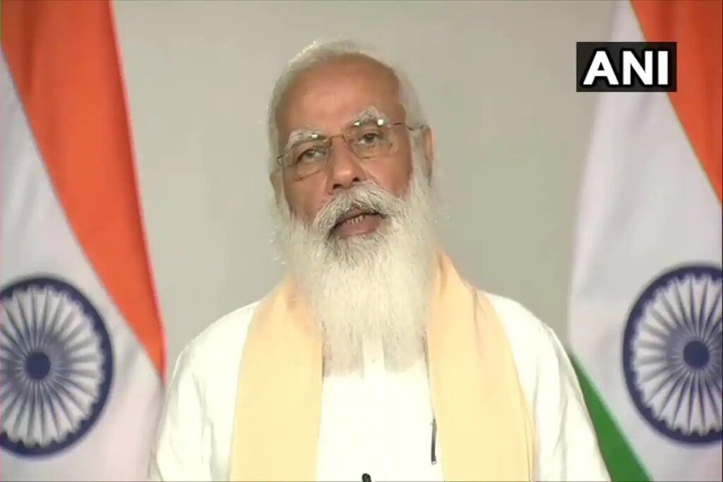 प्रधानमंत्री मोदी ने कर्नाटक में मकान गिरने से हुई मौत पर शोक व्यक्त किया, पीड़ितों के लिए पीएमएनआरएफसे अनुग्रह राशि को दी मंजूरी The Prime Minister, Shri Narendra Modi has expressed grief over the loss of lives due to house collapse in Belagavi, Karnataka.