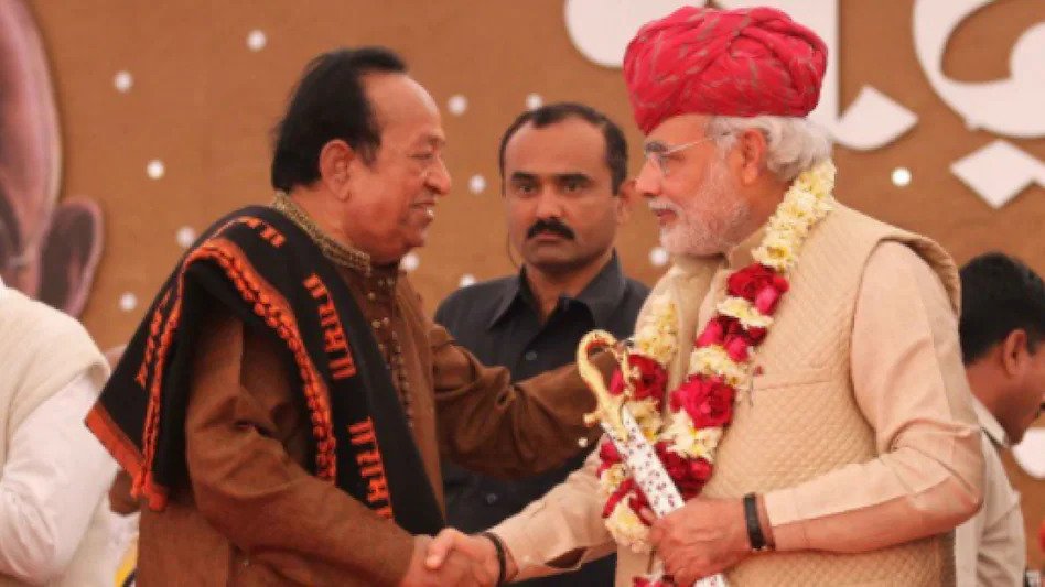 प्रधानमंत्री ने अभिनेता श्री घनश्याम नायक और श्री अरविंद त्रिवेदी के निधन पर शोक व्यक्त किया