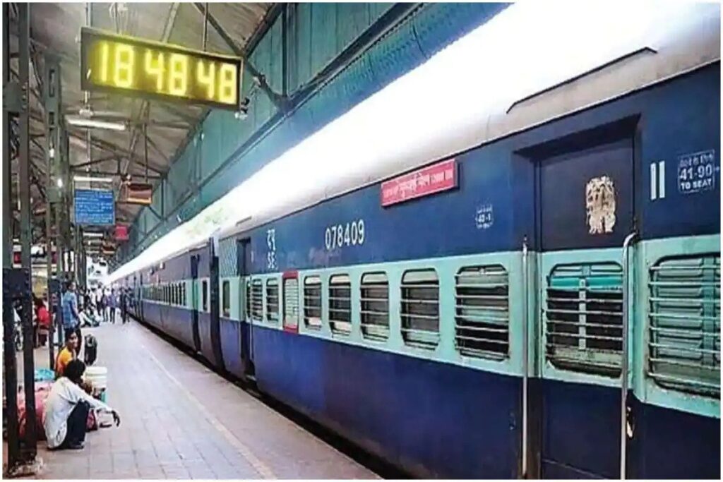 रेलवे ने कैंसिल कर दी हैं ये 38 ट्रेनें, इन ट्रेनों का बदला रूट Indian Railways has canceled the operation of 19 pairs i.e. 38 trains running under East Central Railway. In this regard, CPRO Rajesh Kumar