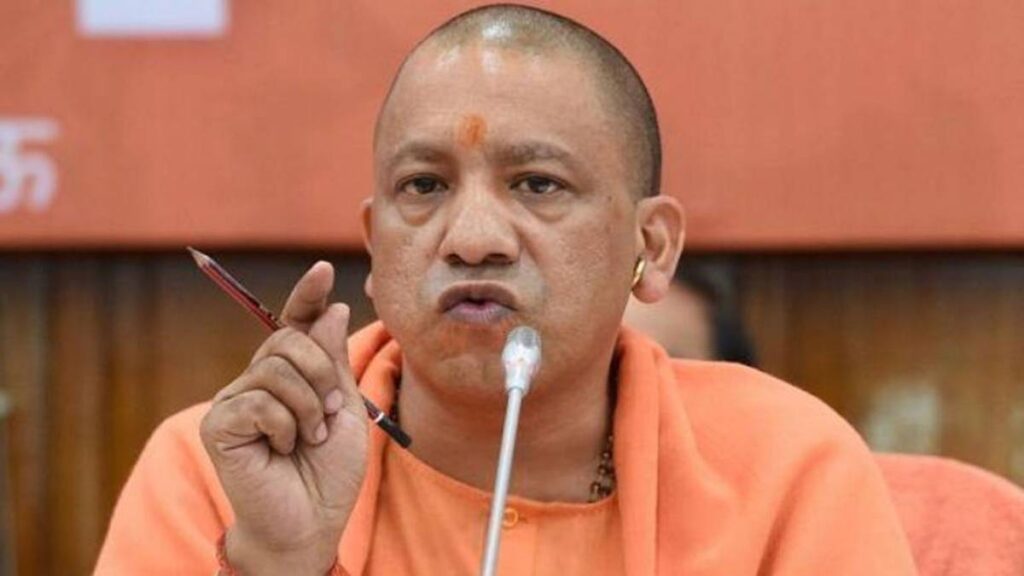 सीएम योगी ने किया ऐलान, कोरोना काल में महामारी एक्ट में दर्ज सभी मुकदमे होंगे वापस Uttar Pradesh CM Yogi Adityanath has given a big decision. He has decided to withdraw all the cases registered under the Epidemic Act during