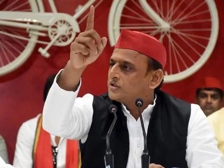 विधानसभा चुनाव से पहले अखिलेश यादव का बड़ा ऐलान, बोले- नहीं लड़ूंगा 2022 का चुनाव Samajwadi Party President Akhilesh Yadav has surprised everyone by giving a big statement before the assembly elections. yes akhilesh