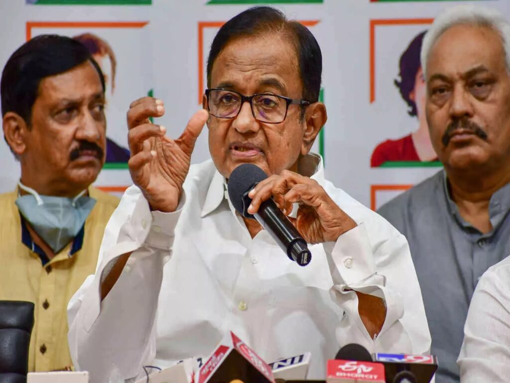 कृषि कानून निरसन विधेयक पर चिदंबरम का व्यंग्यात्मक रुख A day after Parliament passed the Agriculture Laws Repeal Bill without any debate, Congress MP P. Chidambaram on Tuesday
