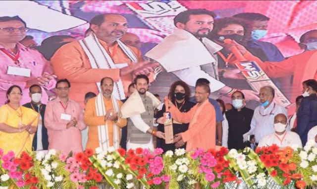 ‘’सांसद खेल स्पर्धा’’ से हर जिले से निकलेगा ‘खेल का खिलाड़ी’: केंद्रीय मंत्री श्री अनुराग ठाकुर