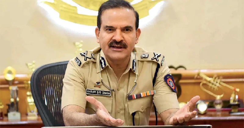 भगोड़े घोषित होने पर बोले पूर्व पुलिस कमिश्नर परमबीर सिंह, मैं चंडीगढ़ में हूं और…