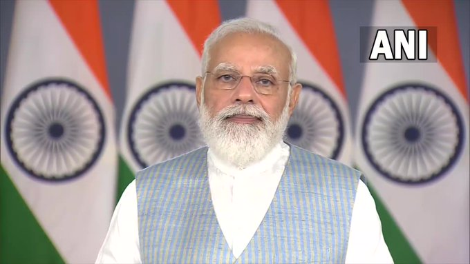 पीएम मोदी नें 1.47 लाख लोगों के बैंक अकाउंट में भेजें प्रधानमंत्री आवास योजना-ग्रामीण की पहली किस्त Today PM Modi has given a big gift to the public through video conferencing. PM Modi has sent the first installment of Pradhan Mantri Awas