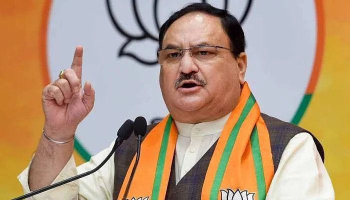 भाजपा अध्यक्ष जेपी नड्डा ने कानपुर में पार्टी कार्यकर्ताओं को किया संबोधित , सपा प्रमुख अखिलेश यादव पर तंज कसा BJP chief JP Nadda addresses BJP booth presidents and party workers in Kanpur, Uttar Pradesh on Tuesday. During this he joined