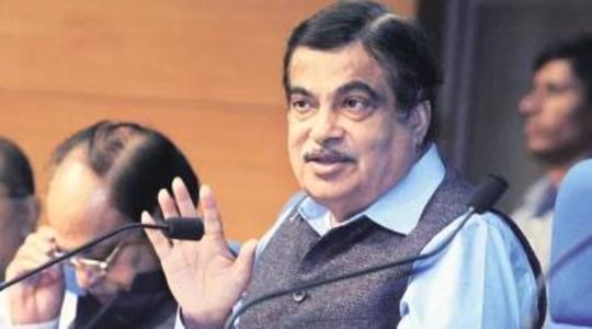 केंद्रीय सड़क परिवहन मंत्री नितिन गडकरी ने उत्तर प्रदेश और उत्तराखंड में राष्ट्रीय राजमार्गों के सुधार तथा सुदृढ़ीकरण कार्यों को दी स्वीकृति Union Minister for Road Transport and Highways Shri Nitin Gadkari has launched EPC (Engineering Procurement Construction) in Uttar Pradesh