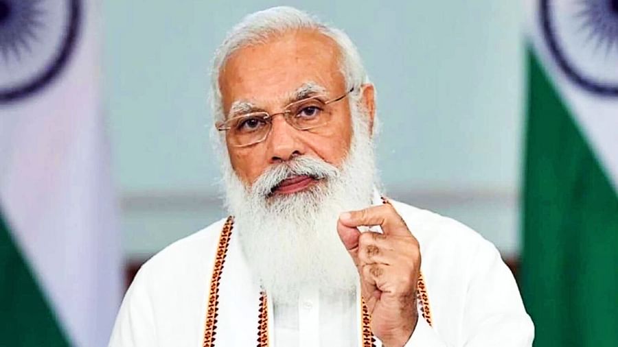 पीएम मोदी ने टीकाकरण अभियान को तेज करने के लिए ‘हर घर दस्तक’ टीकाकरण अभियान पर दिया जोर Prime Minister Narendra Modi today held a review meeting with the District Magistrates of 48 districts through video conferencing. Vaccination
