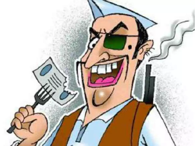सर्वे में खुलासा- यूपी के 35% विधायकों पर आपराधिक मामले दर्ज, 313 विधायक हैं करोड़पति