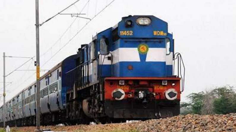 रेलवे ने किया ऐलान, जल्द ही कम होंगे रेलवे टिकट के रेट Indian Railways has given relief news for the passengers traveling by train. Railways has said that during the Corona period, the special