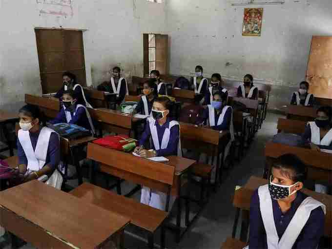हिमाचल प्रदेश और राजस्थान में 100%क्षमता के साथ जल्द खुलेंगे स्कूल, राज्य सरकारों ने किया ऐलान