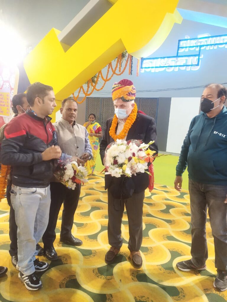 बोस्निया और हर्जेगोविना के राजदूत मोहम्मद सेनजिक ने किया राजस्थान मंडप का अवलोकन The Ambassador of Bosnia and Herzegovina, His Excellency Mohamed Senjic, visited the Rajasthan Pavilion at the International Trade Fair on