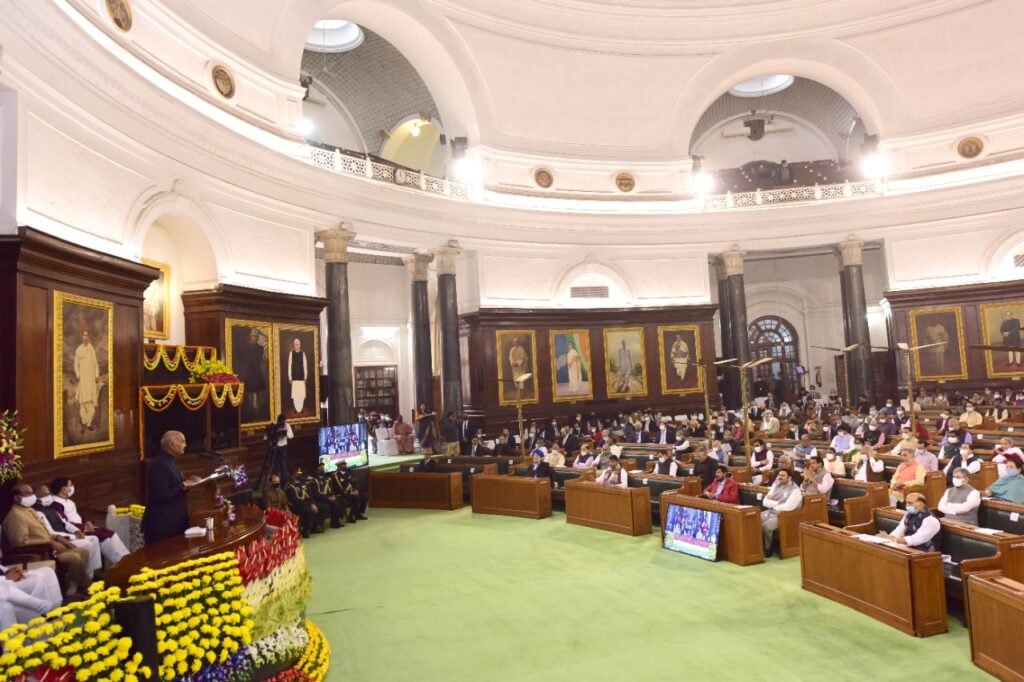 संसद के सभी सदस्य संसद की मर्यादा के रक्षक हैं, चाहे वे सत्ता पक्ष या विपक्ष का प्रतिनिधित्व करते हों: राष्ट्रपति कोविन्द The President of India, Shri Ram Nath Kovind said, all Members of Parliament are the defenders of the dignity of Parliament, whether