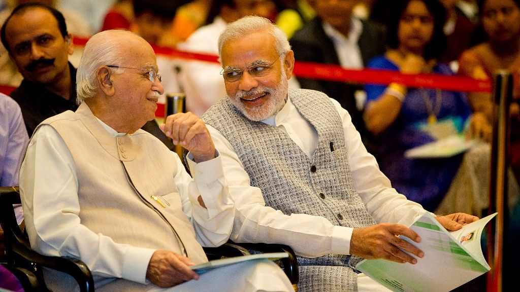 पीएम मोदी सहित पार्टी के वरिष्ठ नेताओं ने लालकृष्ण आडवाणी को उनके 94वें जन्मदिन पर दी बधाई