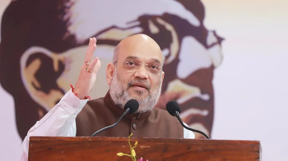 अमित शाह बोले- मत भूलिए कि राम लला सालों तक टेंट में क्यों रहे? Amit Shah on Friday targeted the opposition parties on the issue of construction of Ram temple, saying that people still remembe