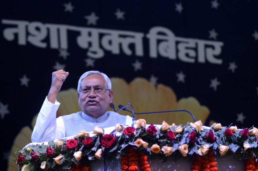 शराबबंदी अभियान से बाहर निकलें माननीय मुख्यमंत्री जी… It is not that only poverty has increased under Nitish ji. Rather, the wealth has also increased in the same proportion. The news was