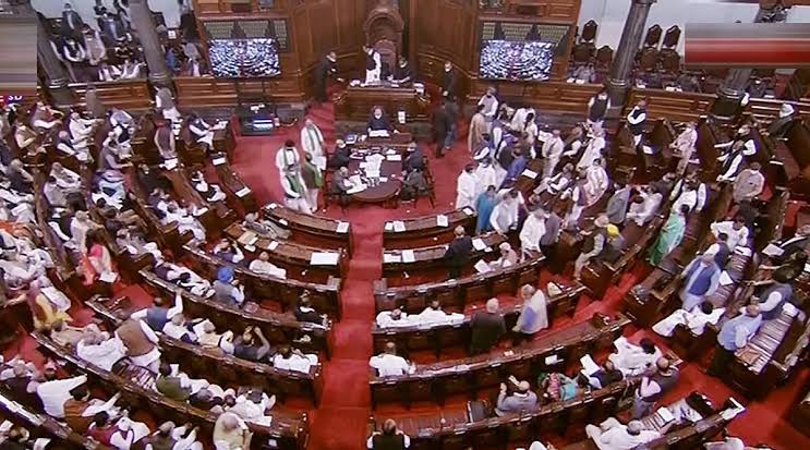नागालैंड फायरिंगः संसद में भारी हंगामा, सरकार की तरफ से अमित शाह देंगे जवाब Due to this uproar, the proceedings of the Rajya Sabha had to be adjourned. Amit Shah will give a statement on this matter in Rajya Sabha