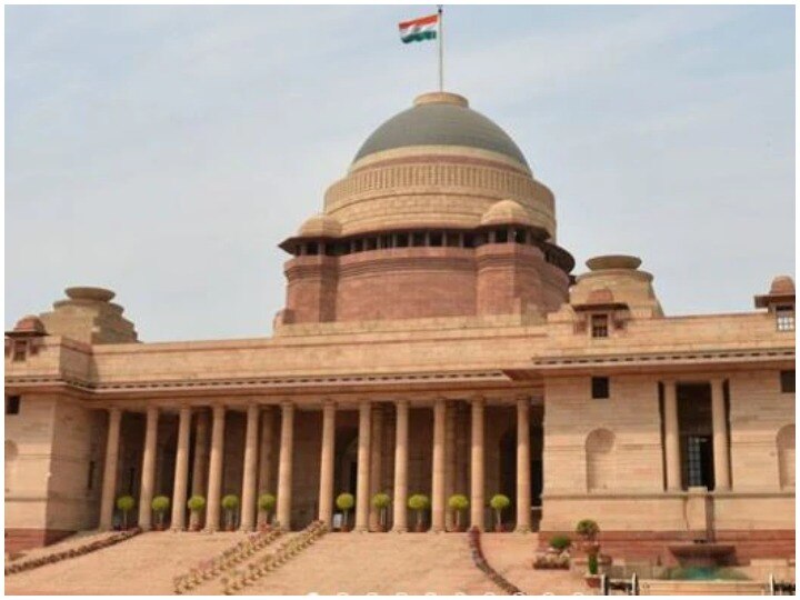 राष्ट्रपति भवन और राष्ट्रपति भवन संग्रहालय का भ्रमण 1 जनवरी से आम जनता के लिए बंद As a precaution against the spread of COVID-19, visits to Rashtrapati Bhavan and Rashtrapati Bhavan Museum for general public will