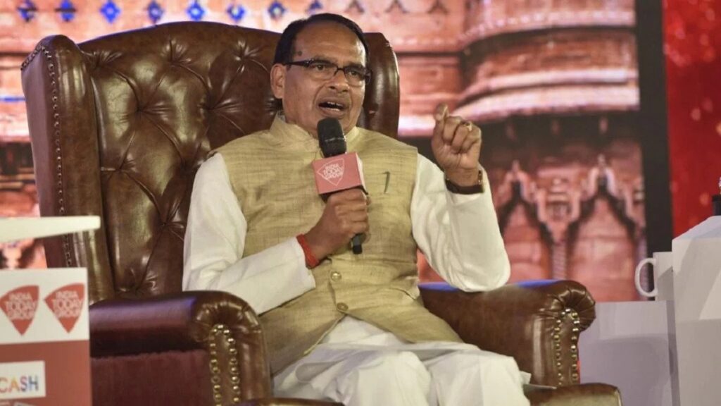 मध्य प्रदेश के सीएम शिवराज सिंह चौहान ने की पीएम मोदी की तारीफ, कहा ‘मैन ऑफ आइडियाज’ Madhya Pradesh Chief Minister Shivraj Singh Chouhan praised Prime Minister Narendra Modi and called him a 'man of ideas'. He said