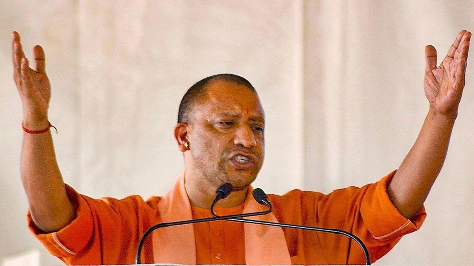 योगी सरकार ने पेश किया अनुपूरक बजट, काशी विश्वनाथ के लिए भी फंड का आवंटन Before the Uttar Pradesh assembly elections, the Yogi Adityanath government of the state has presented a supplementary budget. 8 thousand