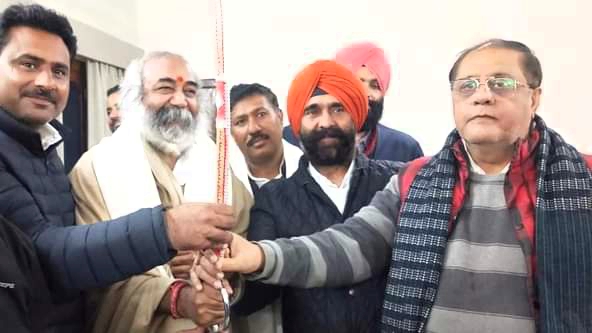 कांग्रेस ने मनाया 137वां स्थापना दिवस, कहा- देश का विकास ही हमारा आदर्श वाक्य