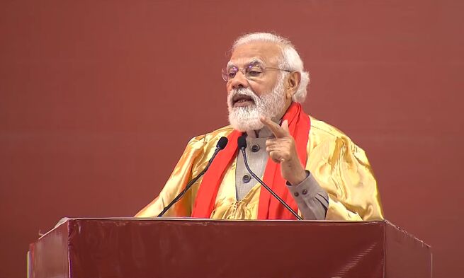 आईआईटी कानपुर के 54वें दीक्षांत समारोह में प्रधानमंत्री के संबोधन का मूल पाठ Professors of IIT Kanpur, all the students, other dignitaries, and all other dignitaries who are receiving degrees from this historic