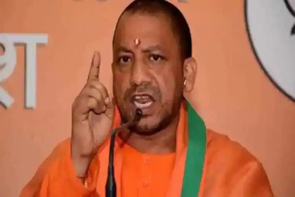 पेपर लीक मामले में हेराफेरी करने वाले संजय उपाध्याय को एसटीएफ टीम ने किया गिरफ्तार The team has arrested Sanjay Upadhyay, who was the secretary of PNP during the examination. Let us tell you that the Secretary, Examination