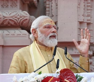 पीएम मोदी ने मुख्यमंत्रियों से सुशासन पर ध्यान देने को कहा Prime Minister Narendra Modi on Tuesday asked chief ministers of BJP-ruled states to focus firmly on good governance and maintain