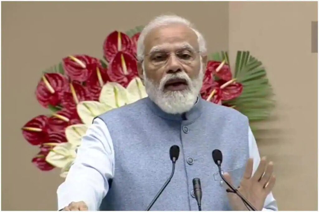 आज फिर काशी में 2 हज़ार करोड़ की परियोजनाओं की शुरूआत करेंगे पीएम मोदी, 17 लाख लोगों के खातों में भेजेंगे करोड़ों रुपए का बोनस