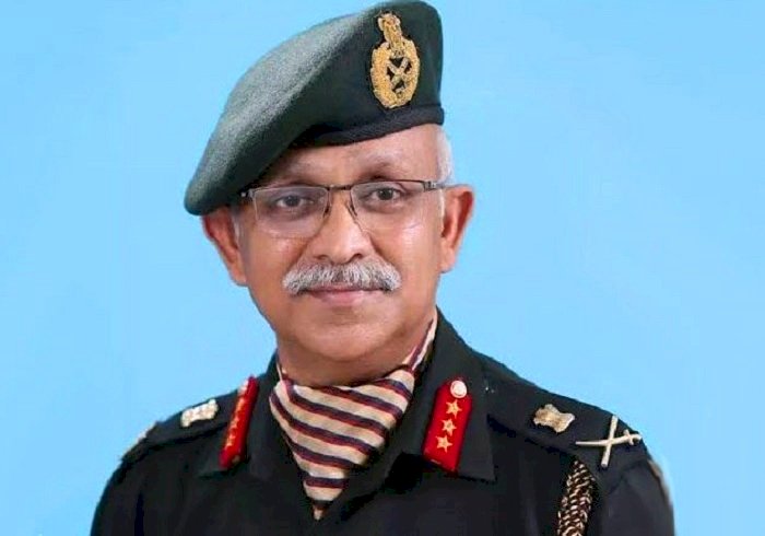 दो दिनों के दौरे पर क़तर रवाना हुए उप सेना प्रमुख ले.जन. सीपी मोहंती Deputy Chief of Army Staff Lt.J. CP Mohanty has left for Qatar on a two-day tour. The tour will run from December 8 to December 9, 2021.