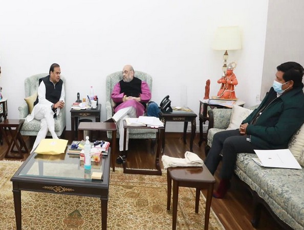 असम और मेघालय के मुख्यमंत्रियों ने गृह मंत्री अमित शाह को सीमा विवाद पर क्षेत्रीय समिति की रिपोर्ट सौंपी