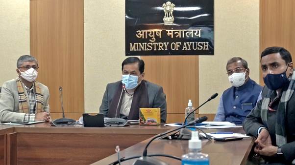 मकर संक्रांति के पर्व पर देश-विदेश के 75 लाख लोग एक साथ करेंगे सूर्य नमस्कार- केंद्रीय आयुष मंत्री सर्बानंद सोणोवाल In order to make the festival of Makar Sankranti more special, the Ministry of AYUSH has made big preparations this time. Union AYUSH Minister